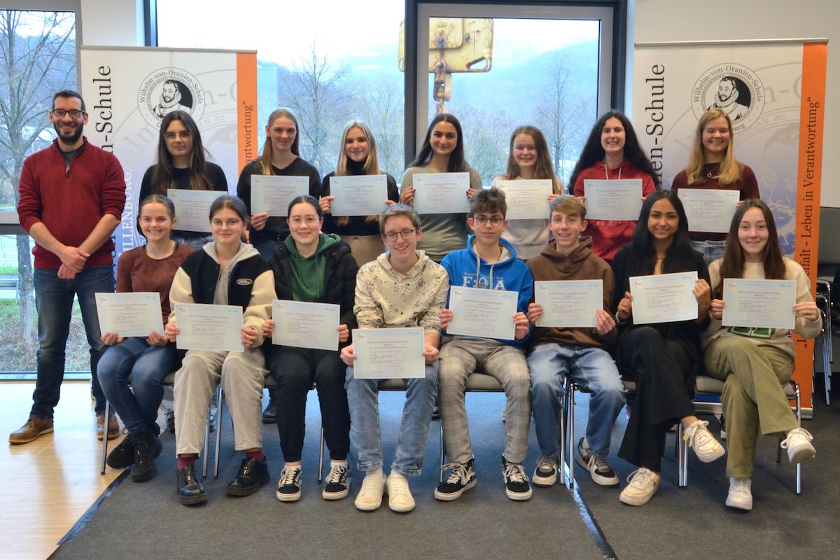 19 Schüler der Wilhelm-von-Oranien-Schule erwerben das begehrte DELF-Zertifikat