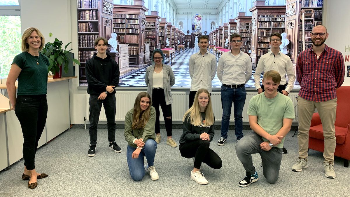 Plätze 5 und 8 in Hessen beim Gründerpreis 2021 - Zwei Schülerinnen berichten